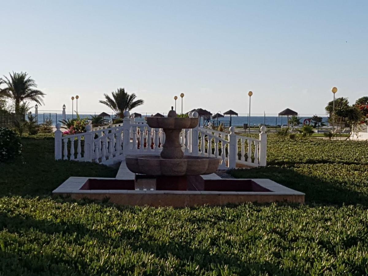 Casa Baja Extraordinaria En Urbanizacion Naturista! Лас-Бомбардас Экстерьер фото