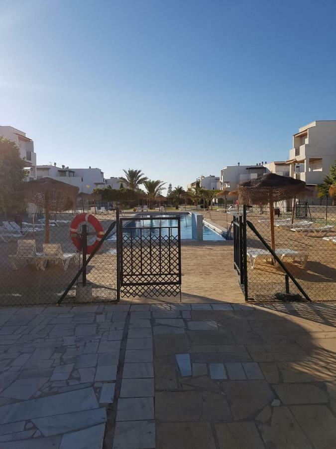Casa Baja Extraordinaria En Urbanizacion Naturista! Лас-Бомбардас Экстерьер фото