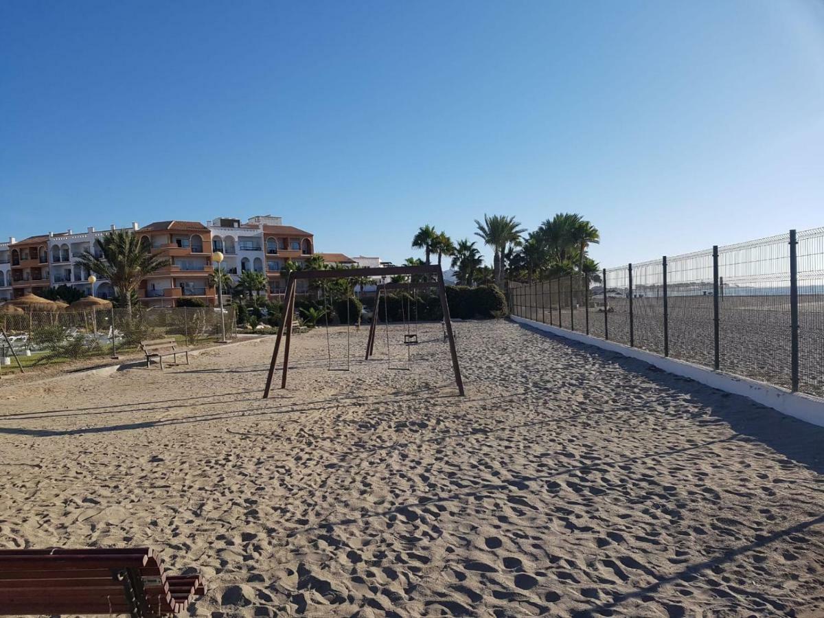 Casa Baja Extraordinaria En Urbanizacion Naturista! Лас-Бомбардас Экстерьер фото